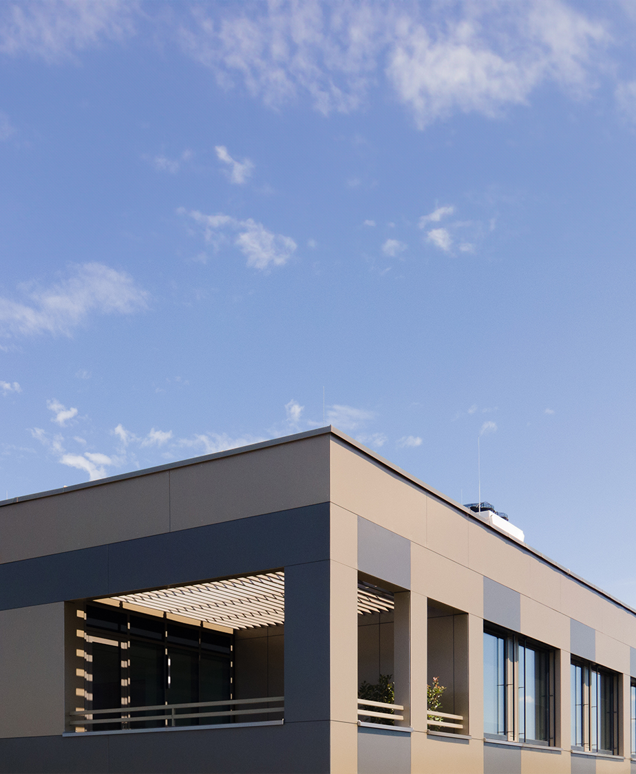 Spitzer Dach Knapp Titelbild